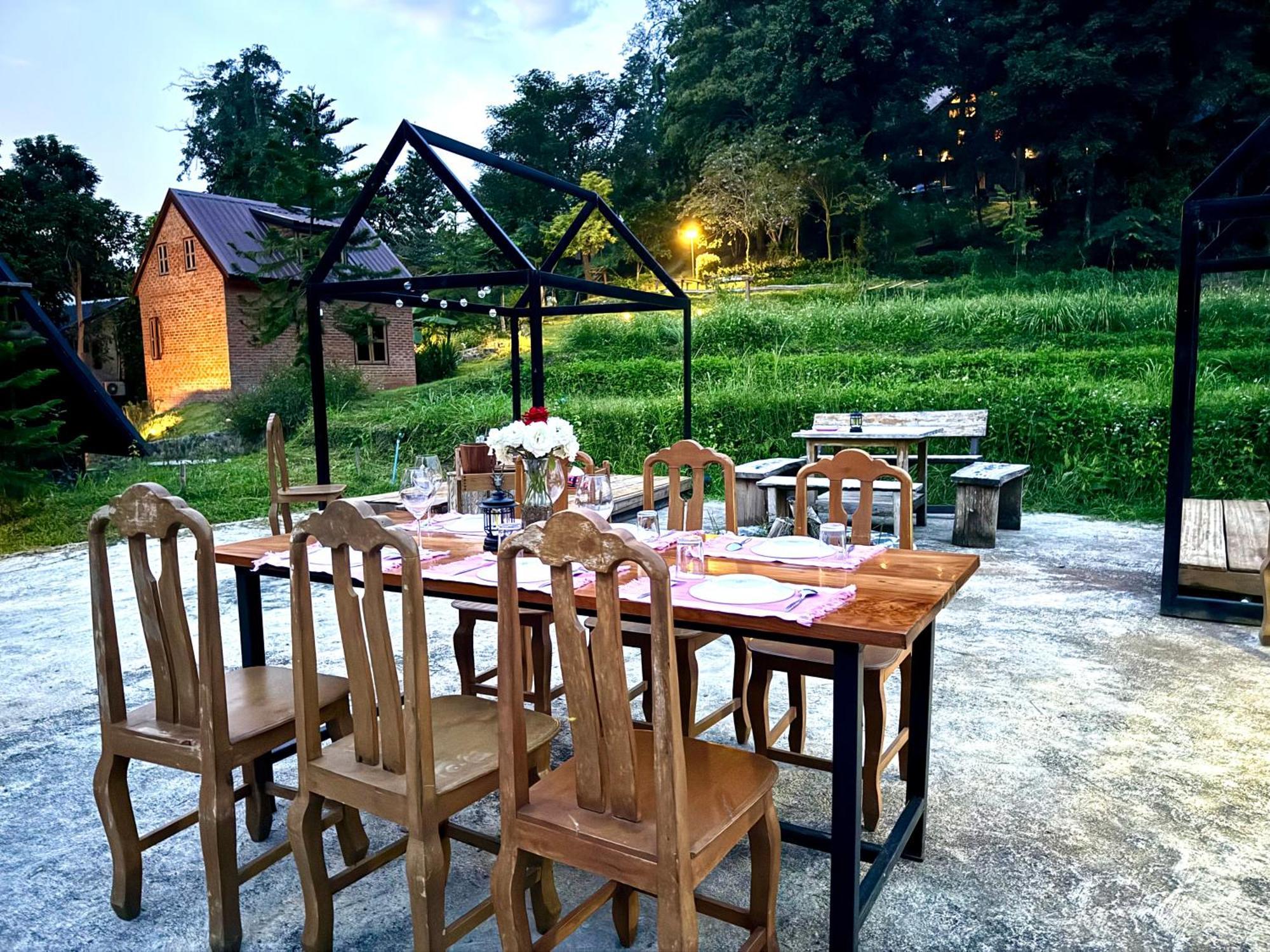 Ban Kaew Mo Ra Glamping & Restaurant Ξενοδοχείο Pang Mapha Εξωτερικό φωτογραφία